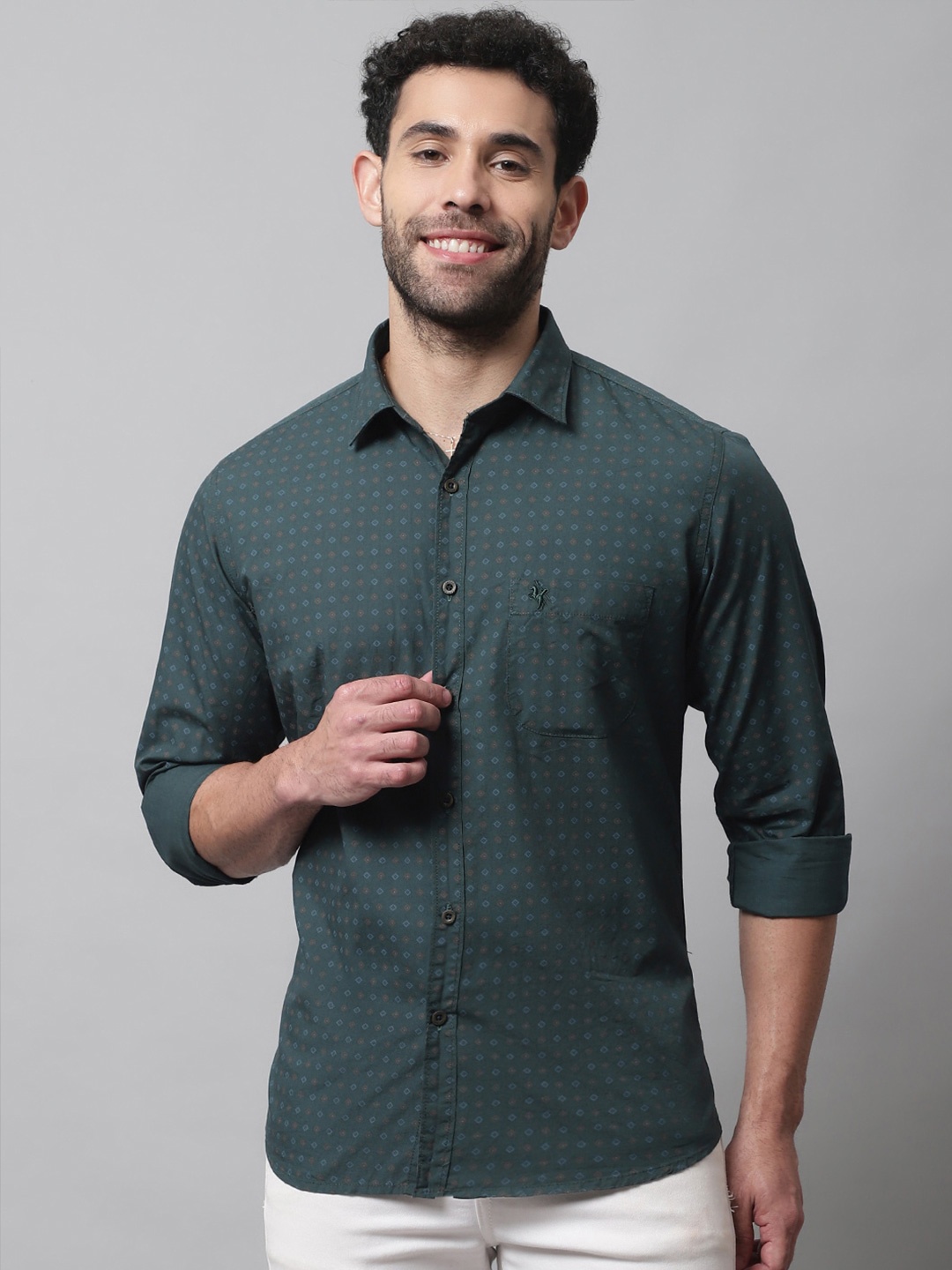 

Cantabil Men Printed Cotton Casual Shirt, Green