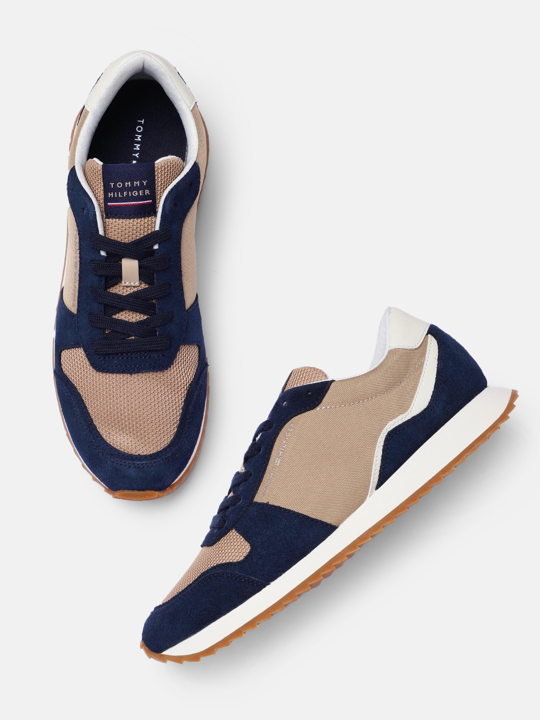 

Tommy Hilfiger Men Solid Regular Runner Sneakers, Beige