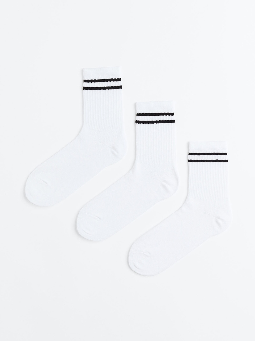 

H&M Men Sports Socks in Dry Move, White