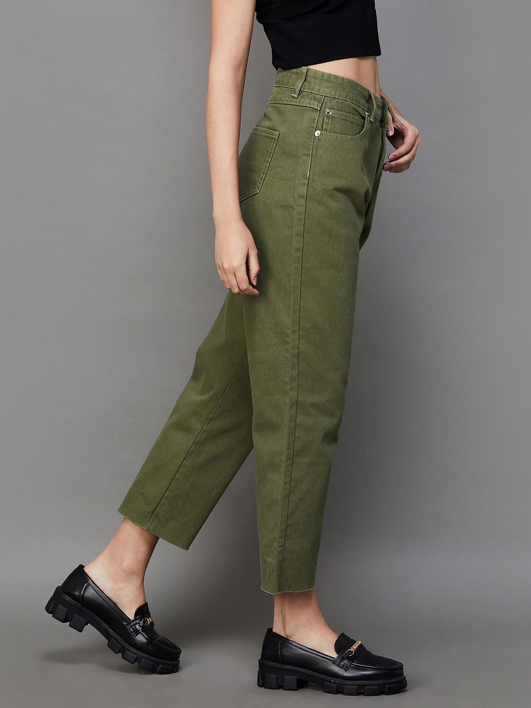 

Fame Forever by Lifestyle Women Cotton Straight Fit Light Fade Jeans, Olive