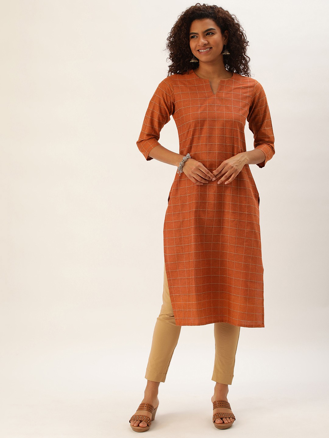

Saanjh Women Checked Straight Kurta, Rust