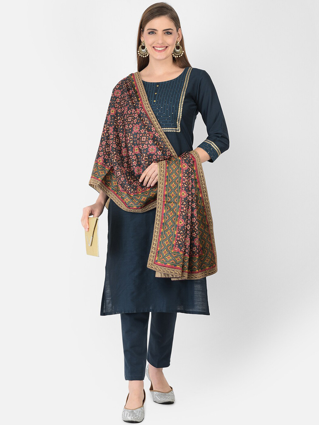 

Span Women Geometric Embroidered Kurta With Dupatta, Blue