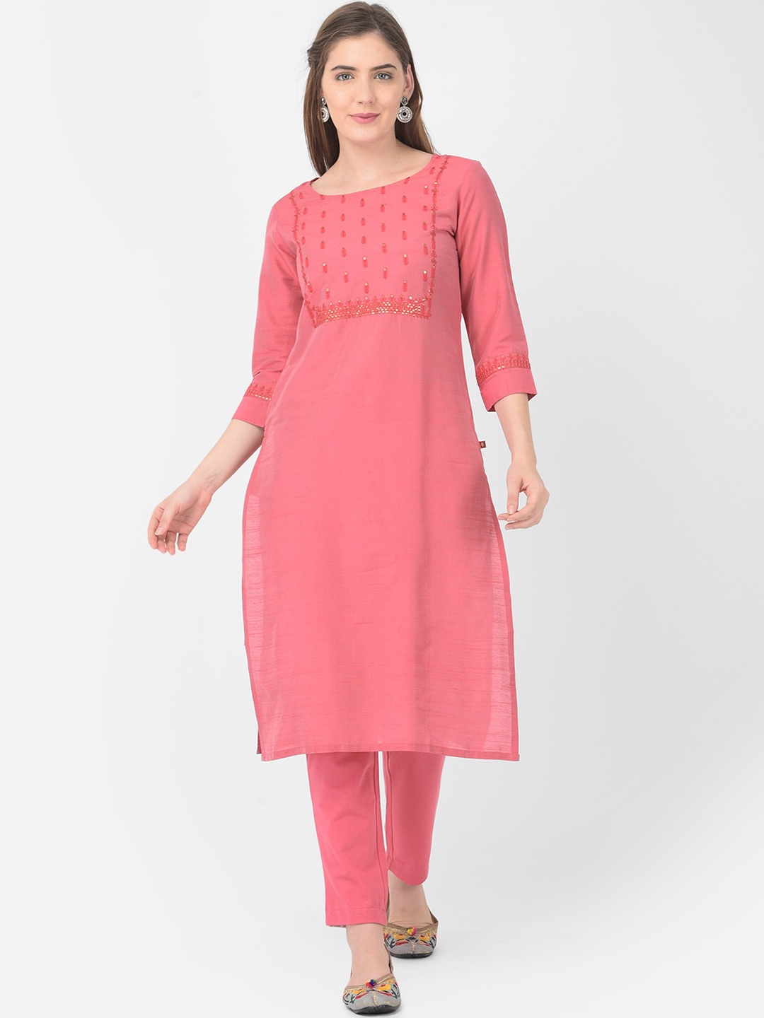 

Span Women Ethnic Motifs Yoke Design Sequined Kurta, Pink