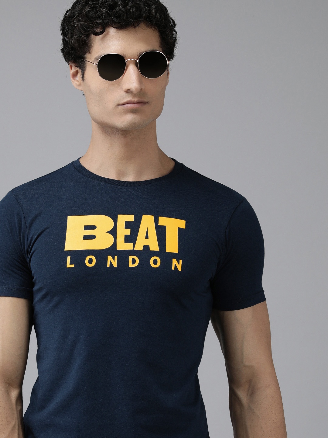 

BEAT LONDON by PEPE JEANS Men Brand Logo Printed Slim Fit T-shirt, Navy blue