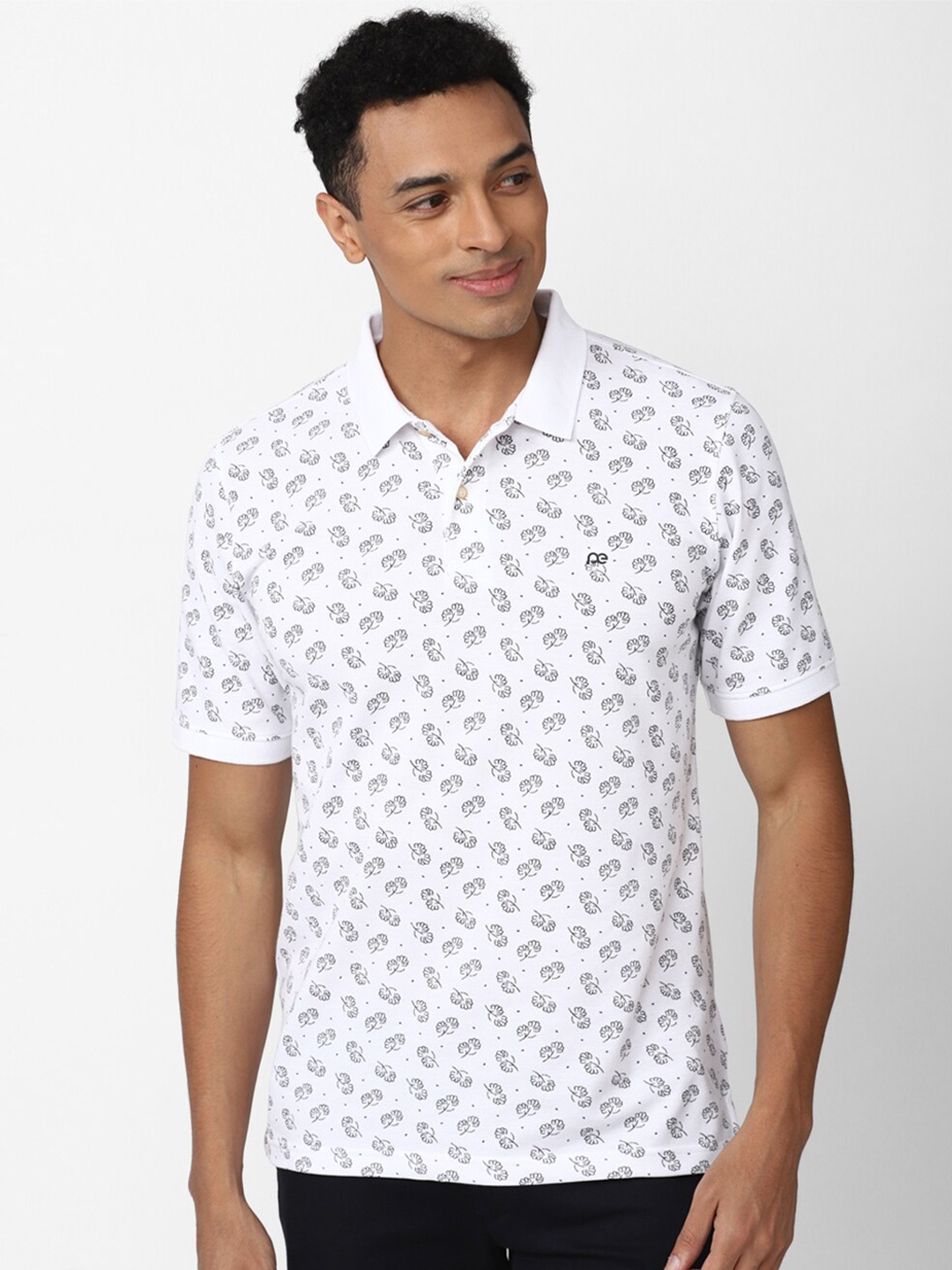 

Peter England Casuals Men Printed Polo Collar Cotton T-shirt, White