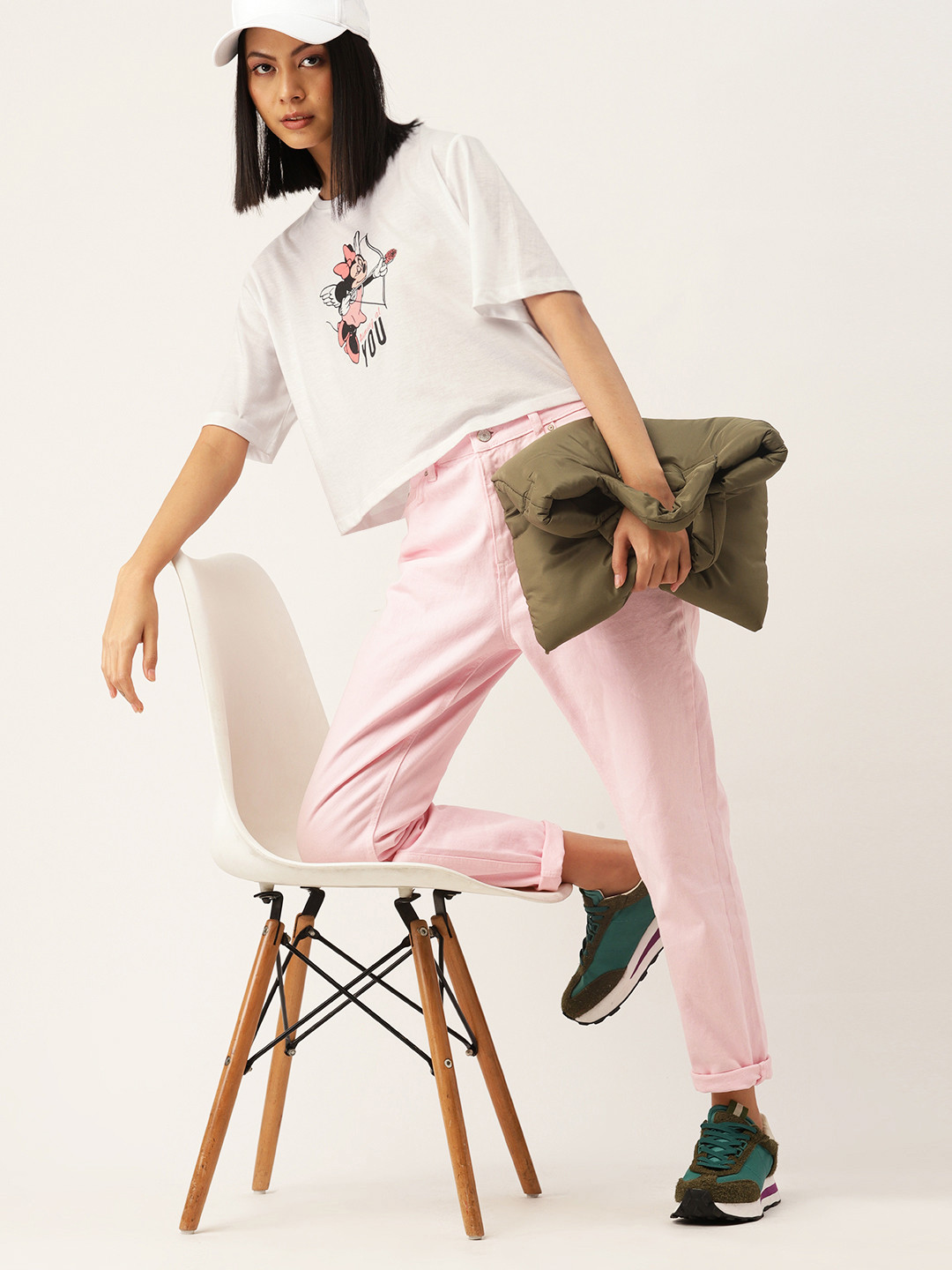 

Kook N Keech Disney Women Printed Drop-Shoulder Sleeves Boxy Valentine T-shirt, White