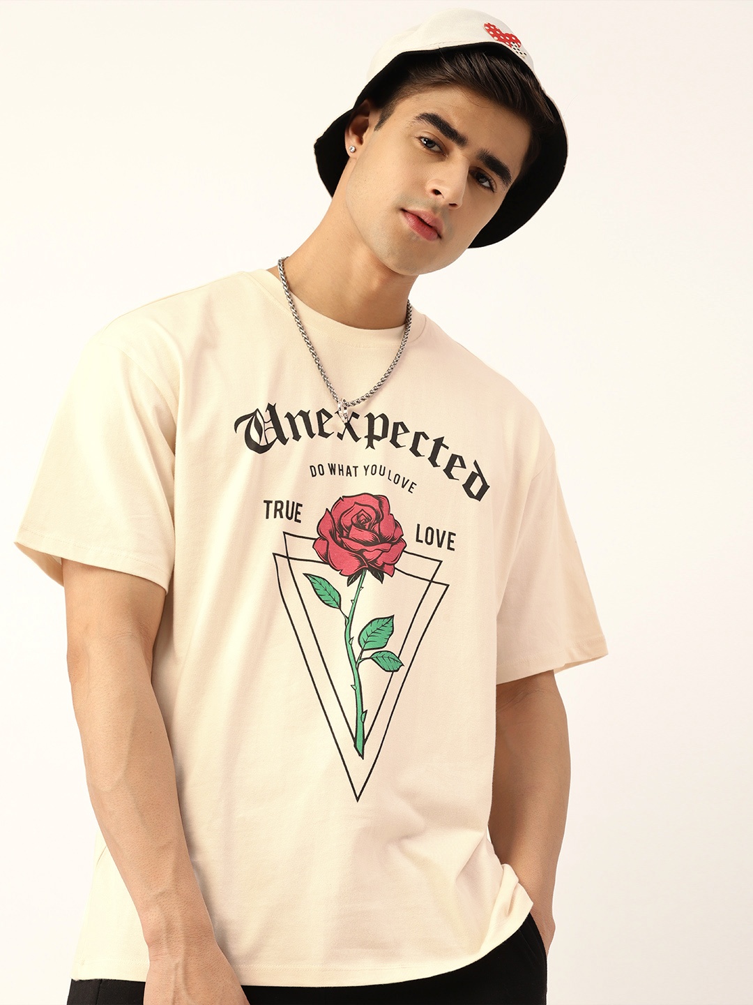

Kook N Keech Men Typography Printed Pure Cotton Valentine T-shirt, Cream