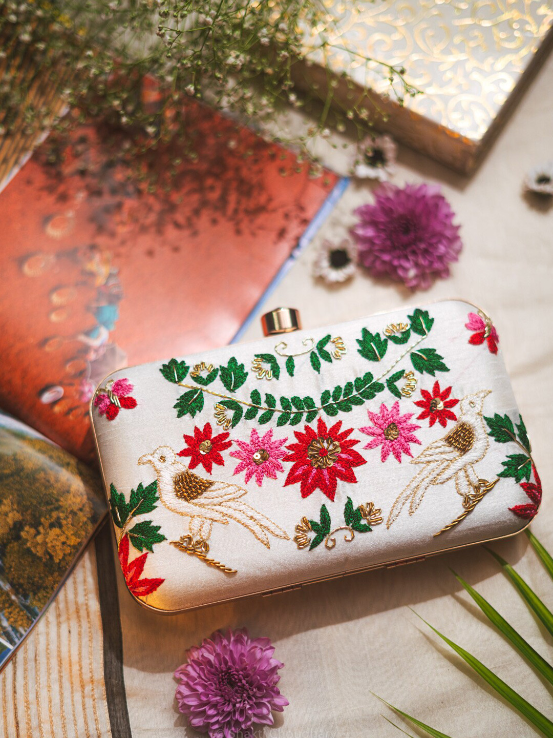 

NR By Nidhi Rathi Embroidered Box Clutch, White