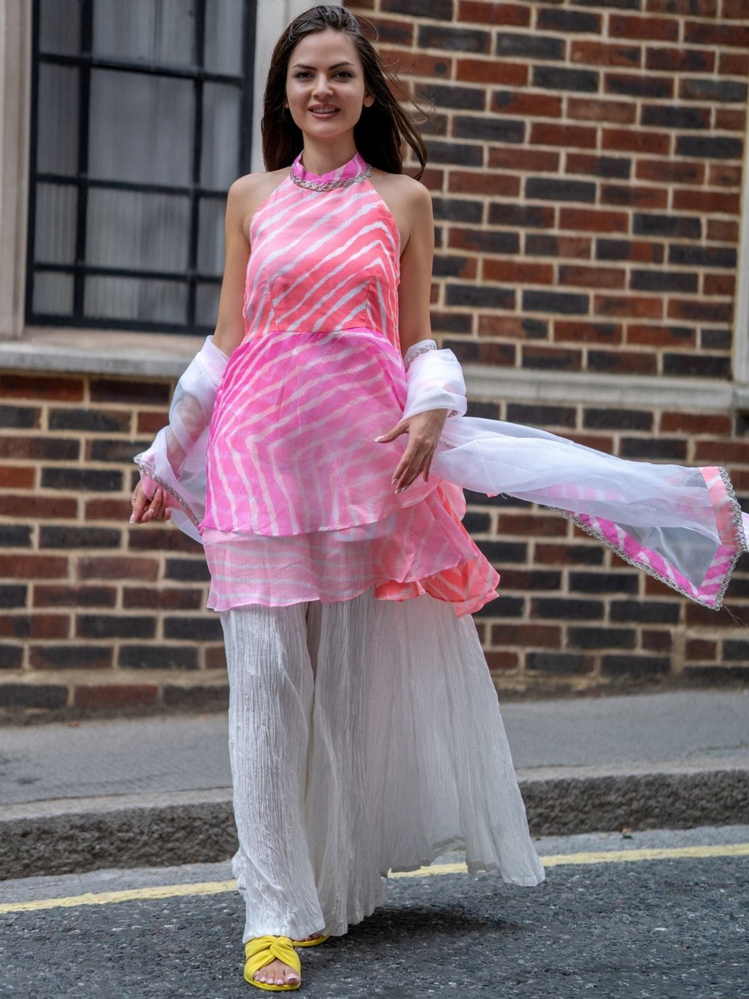 

HOUSE OF JAMOTI Leheriya Printed Layered Cotton Kurta with Sharara & With Dupatta, Pink