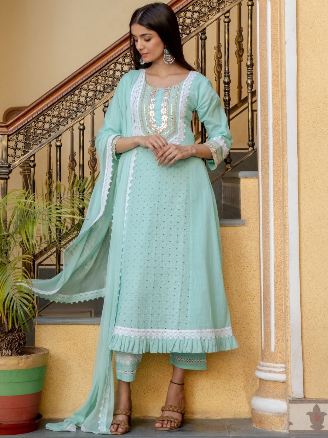 

HOUSE OF JAMOTI Ethnic Motifs Embroidered Thread Work Pure Cotton Kurta Set, Turquoise blue