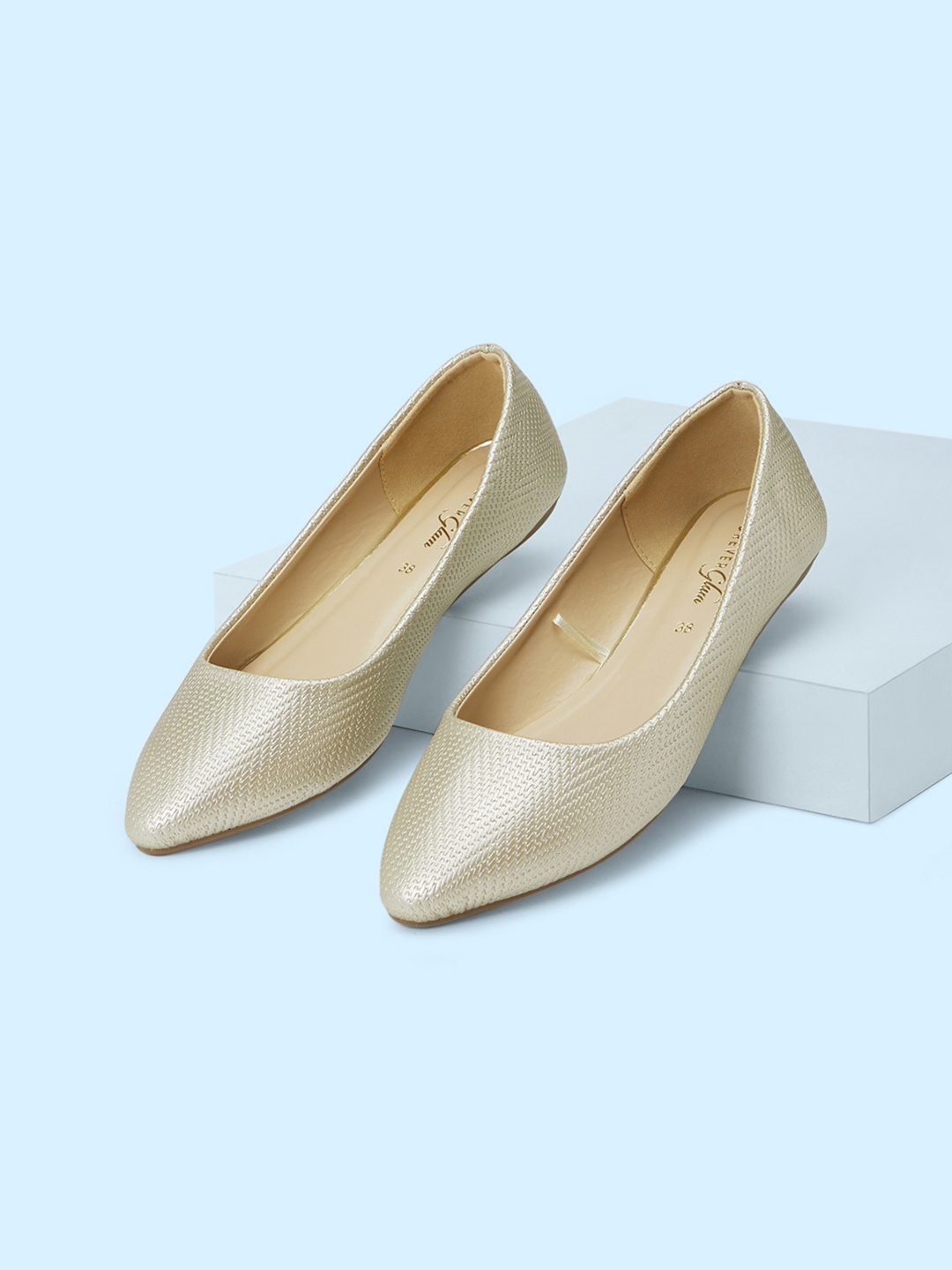 

Forever Glam by Pantaloons Women Textured Ballerinas, Gold
