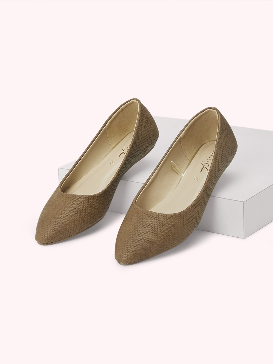 

Forever Glam by Pantaloons Women Textured Ballerinas, Brown