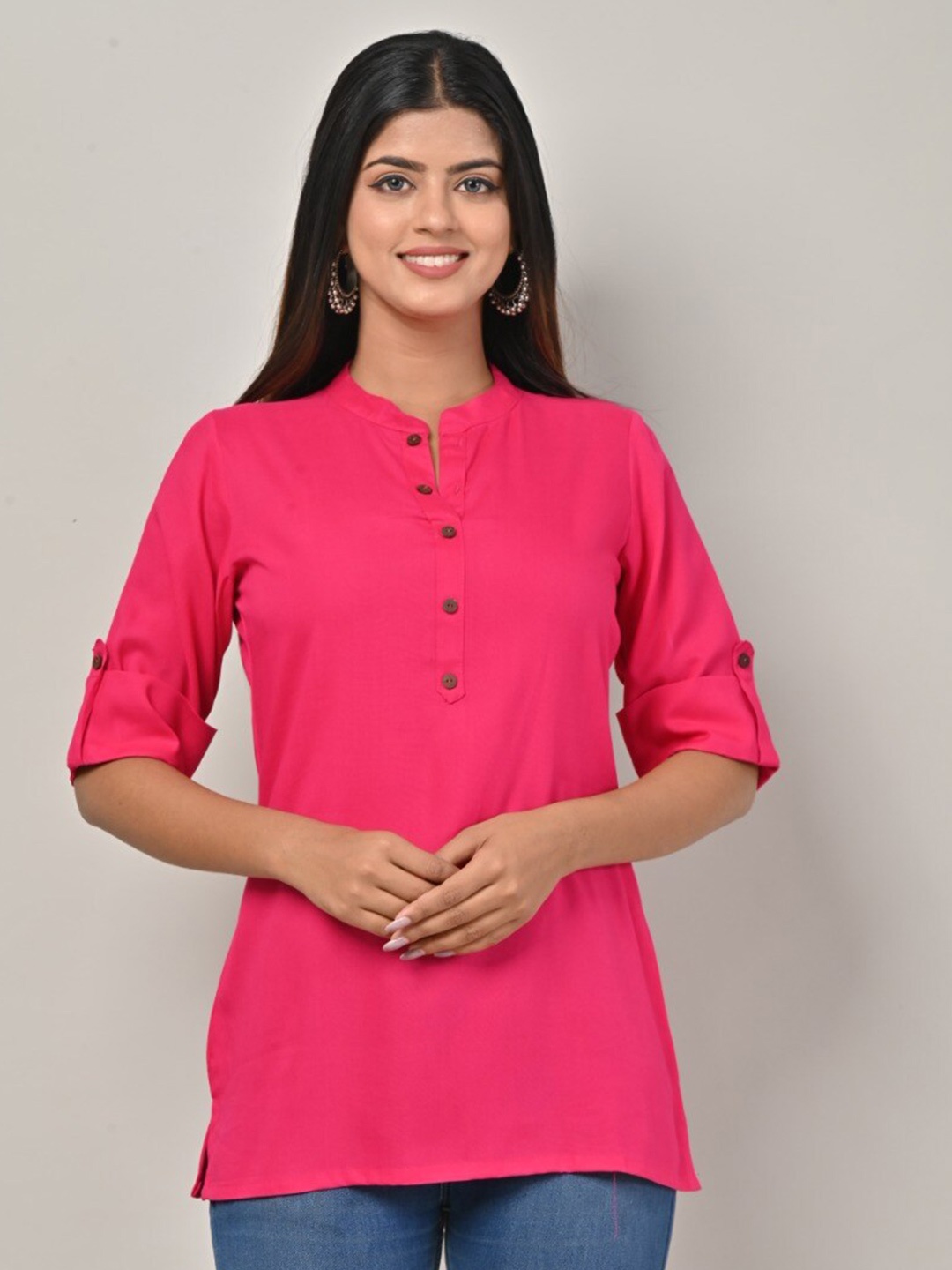 

Swasti Mandarin Collar Kurti, Pink