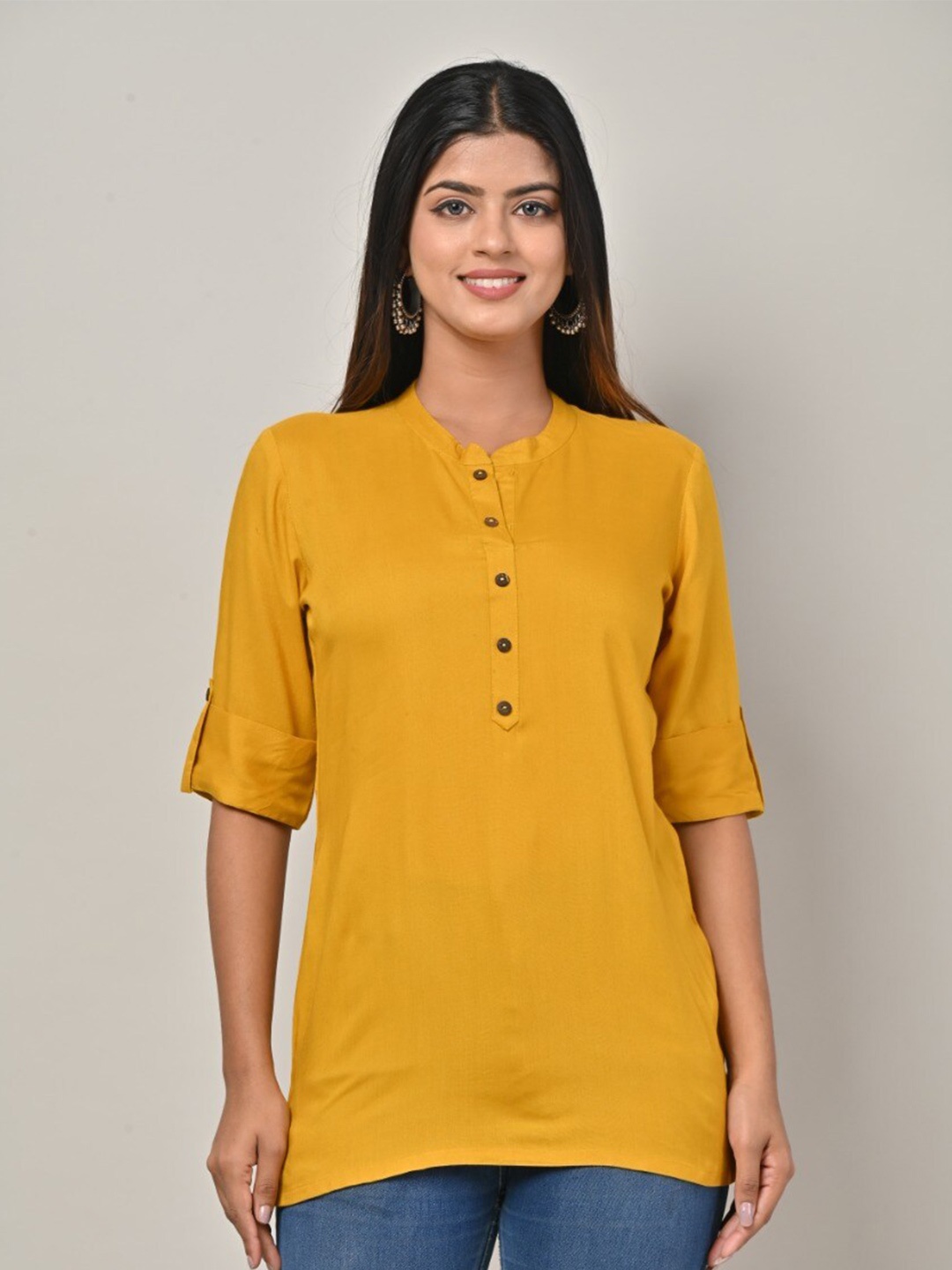 

Swasti Mandarin Collar Short Kurti, Yellow