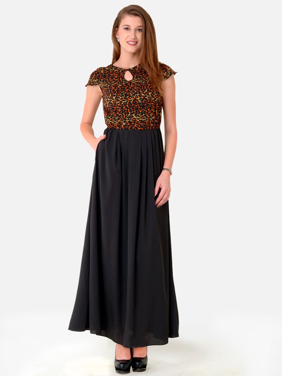 

V&M Animal Keyhole Neck Crepe Maxi Maxi Dress, Black