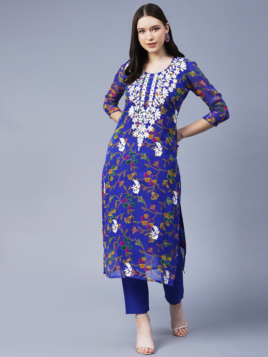 

KALINI Women Floral Printed Thread Work Georgette Kurta, Blue