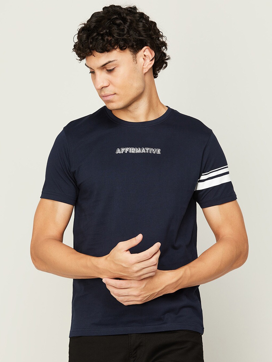 

Fame Forever by Lifestyle Men Solid Cotton T-shirt, Navy blue