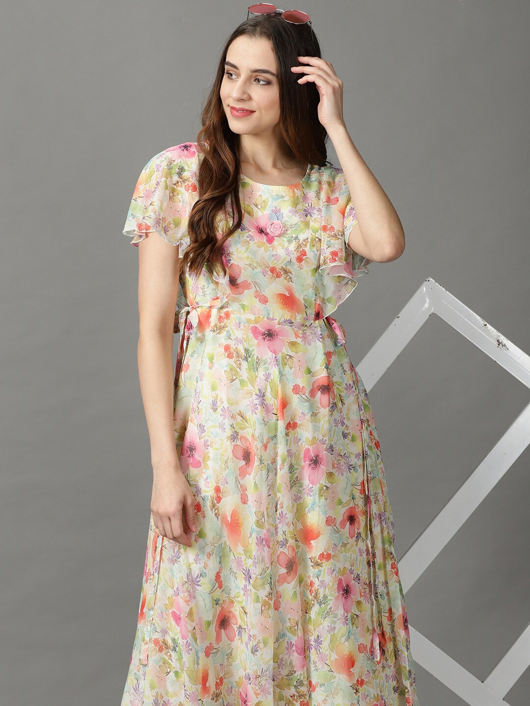 

SHOWOFF Floral Chiffon Maxi Dress, Cream