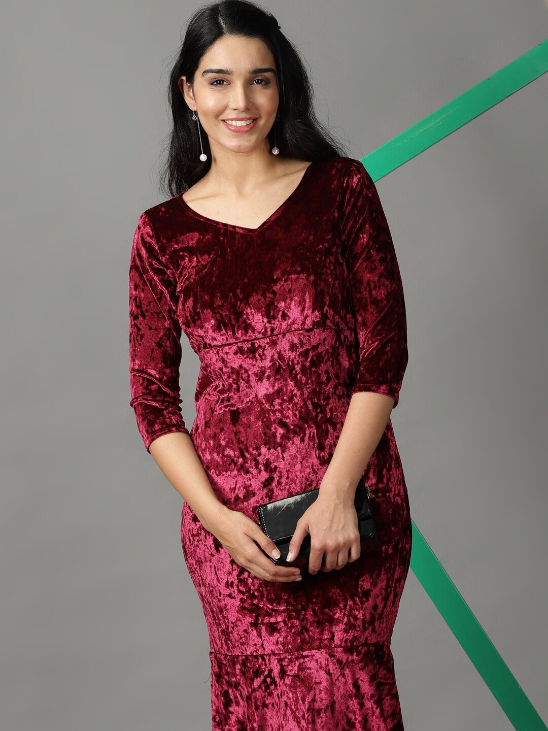 

SHOWOFF Velvet Sheath Dress, Magenta