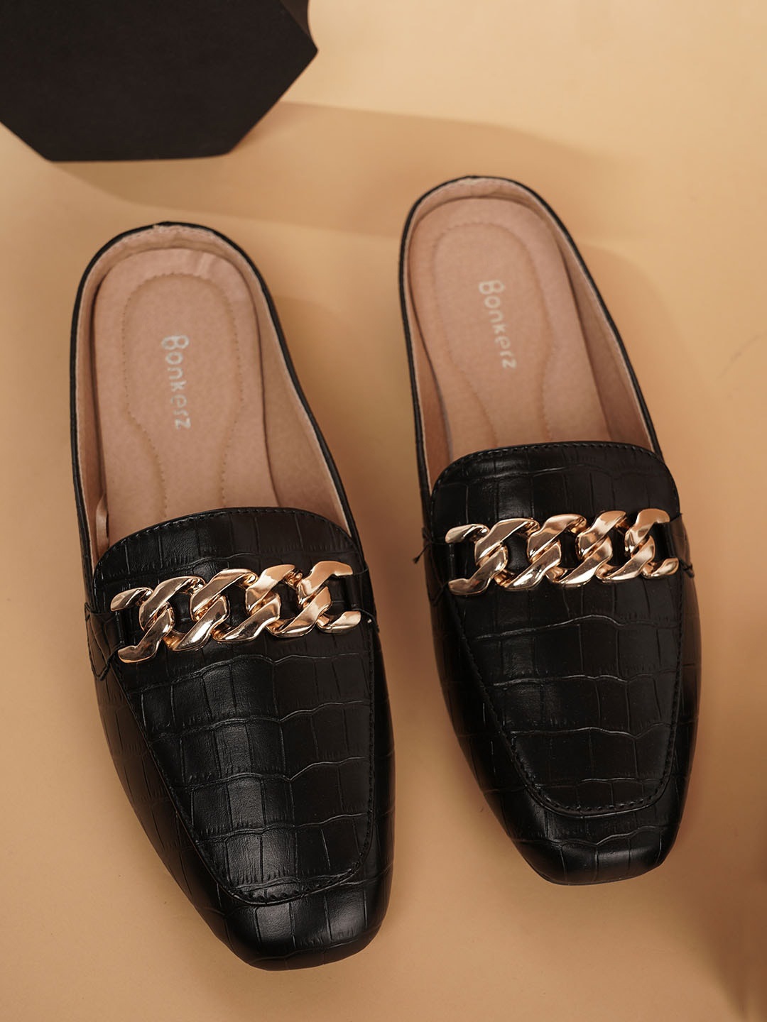 

ICONICS Women Textured Mules, Black