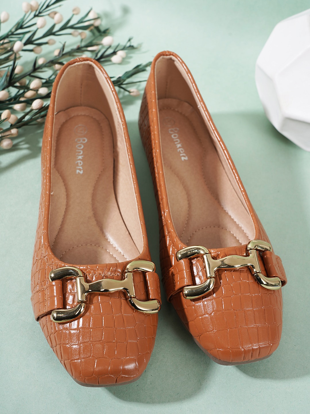 

ICONICS Women Textured Ballerinas With Buckles, Tan