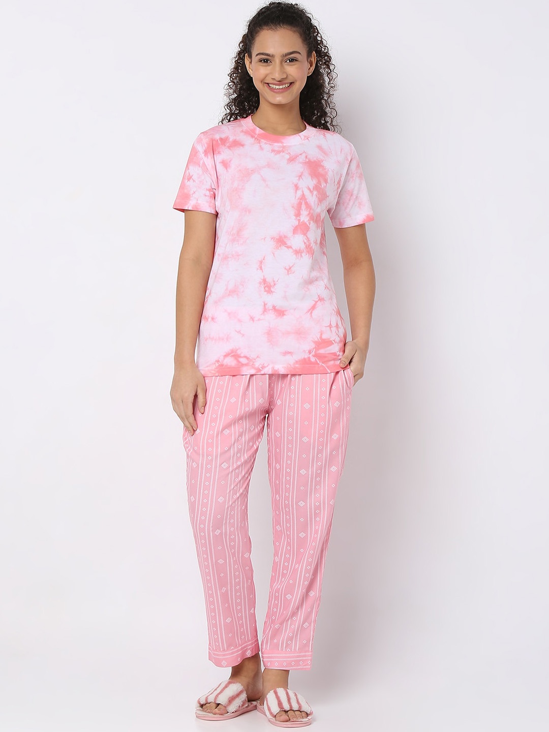 

Smarty Pants Women Printed Night suit, Pink