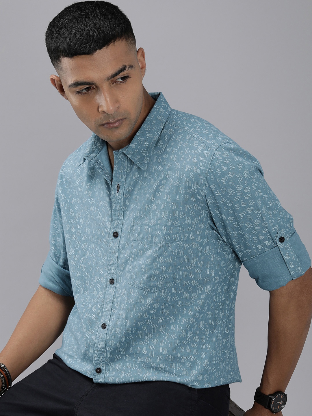 

The Roadster Lifestyle Co. Men Pure Cotton Printed Casual Shirt, Blue