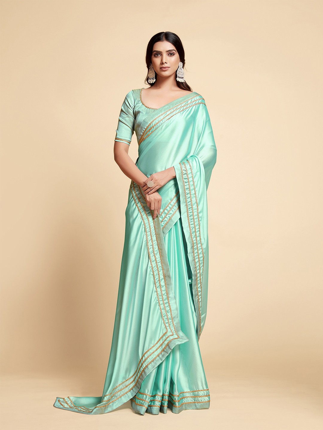 

Sangria Sequinned Zari Bordered Saree, Sea green