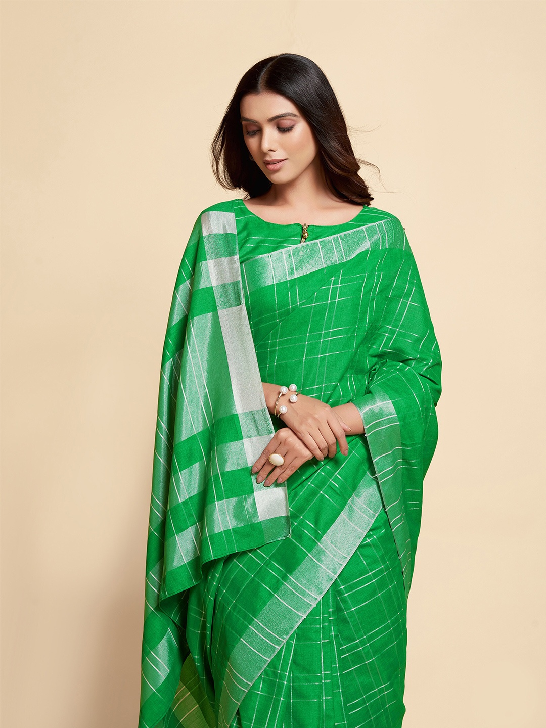 

Sangria Checked Zari Saree, Green