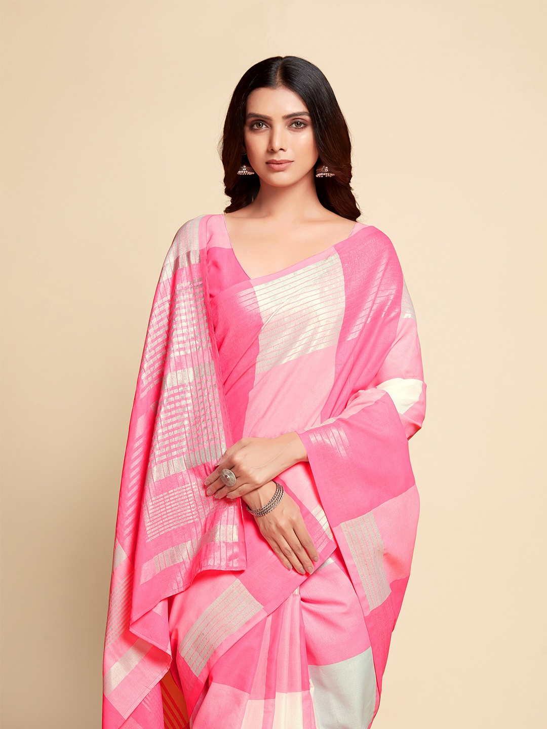

Sangria Women Woven Checked Design Saree With Blouse, Pink