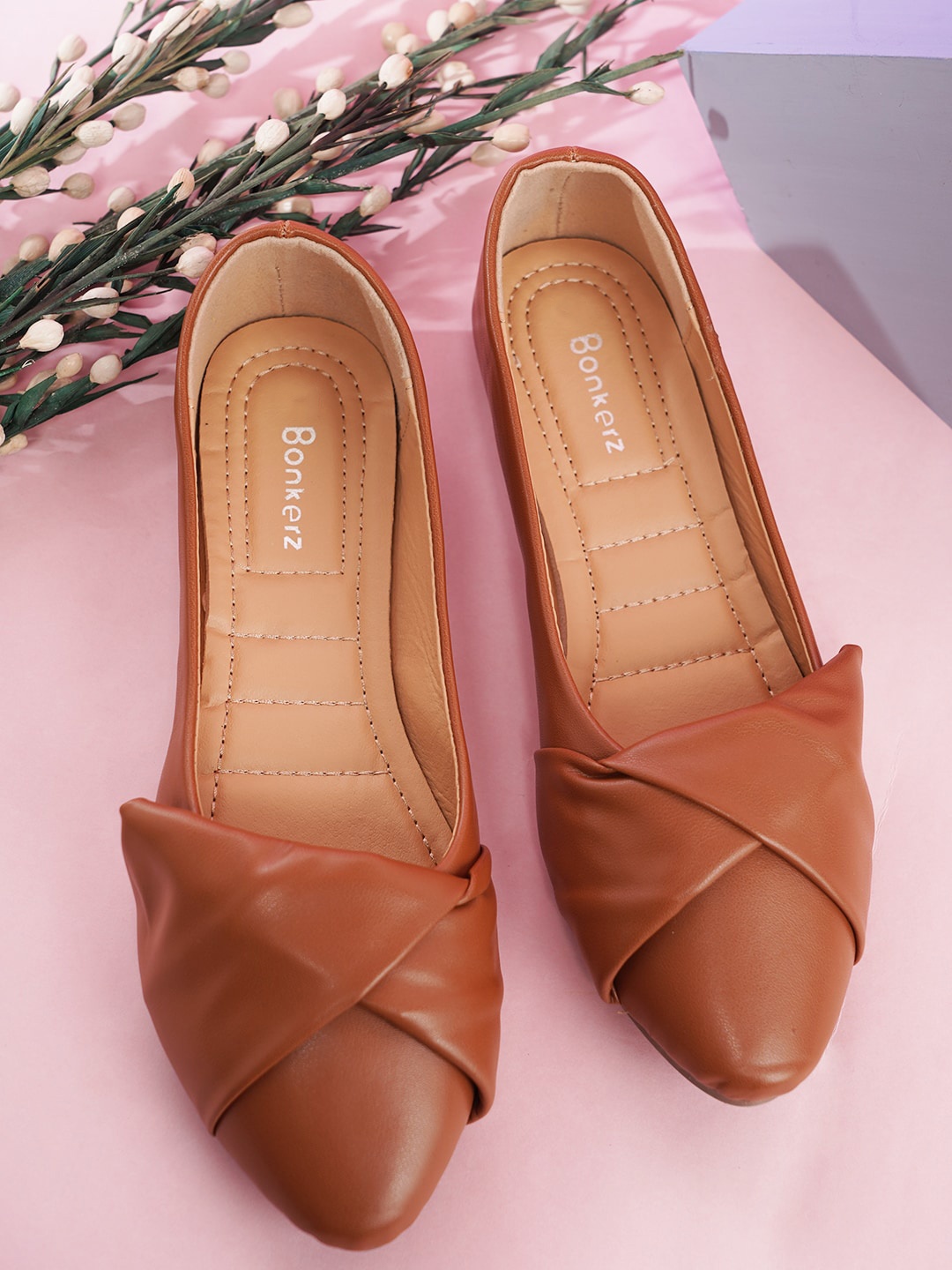 

Bonkerz Women Ballerinas With Bows, Tan