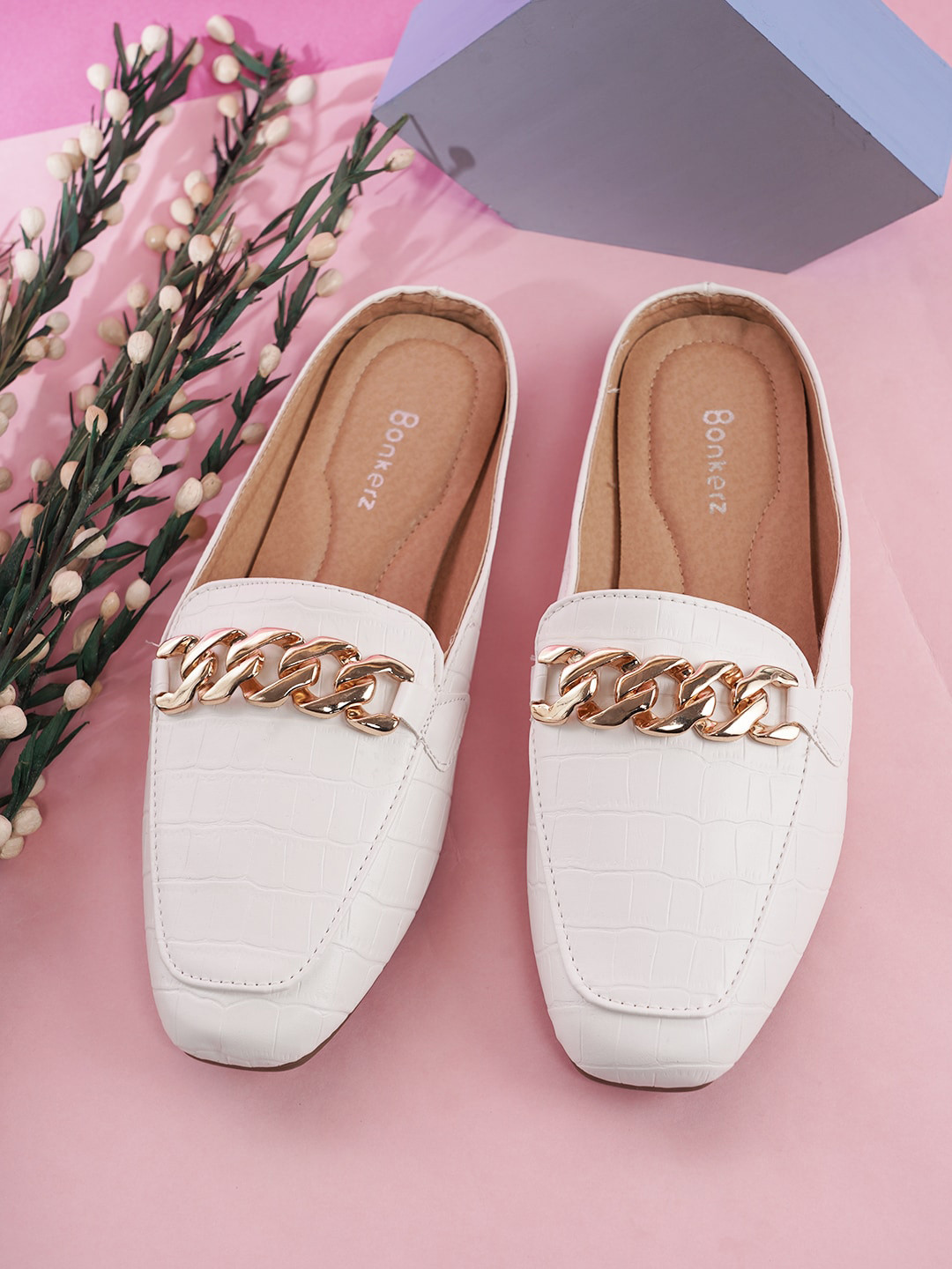 

Bonkerz Women Solid Mules, White
