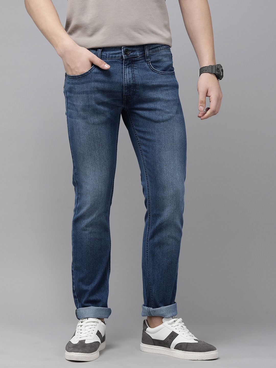 

Pepe Jeans Men Vapour Slim Fit Light Fade Stretchable Jeans, Blue