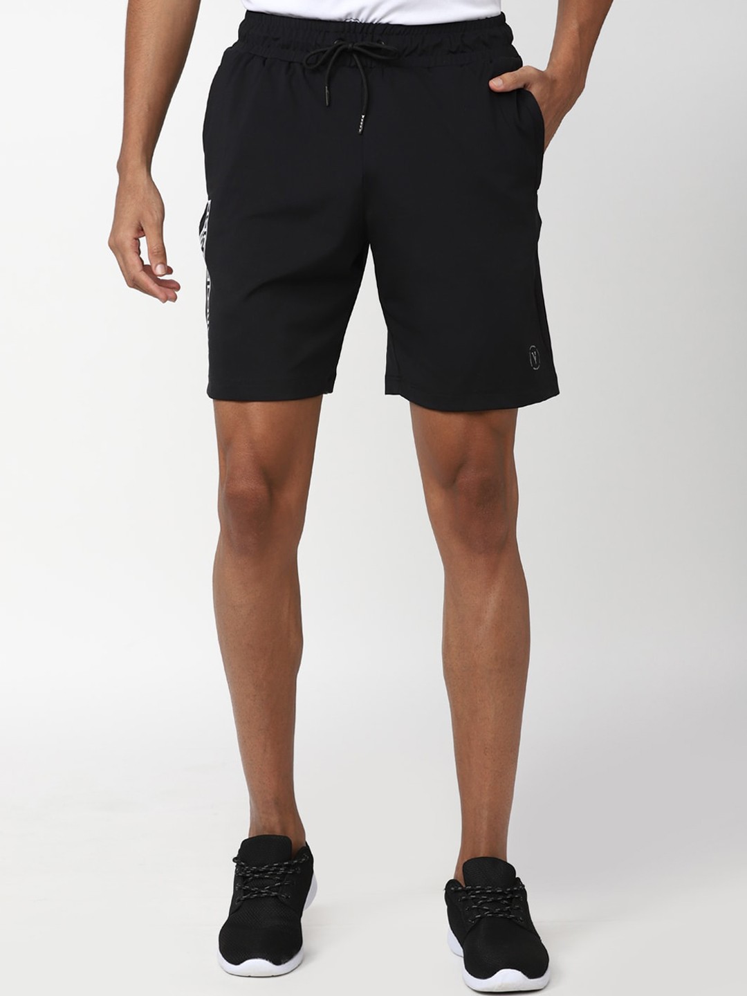 

Van Heusen Flex Men Training Sports Shorts, Black