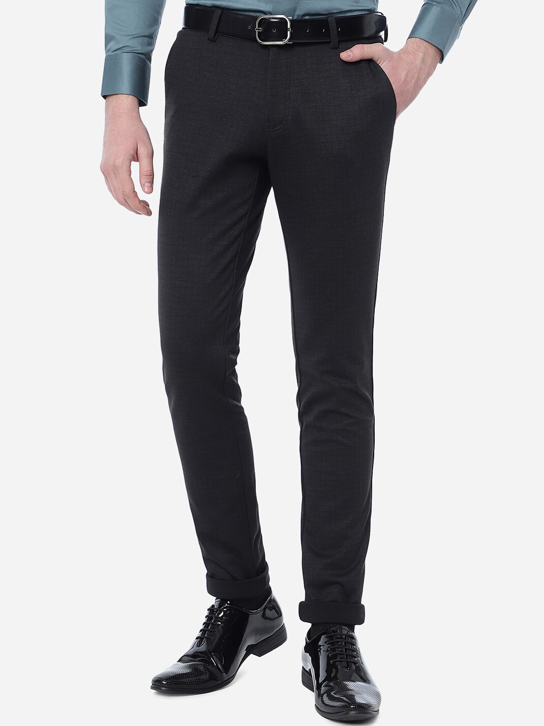 

JB STUDIO Men Checked Smart Slim Fit Solid Chinos, Brown