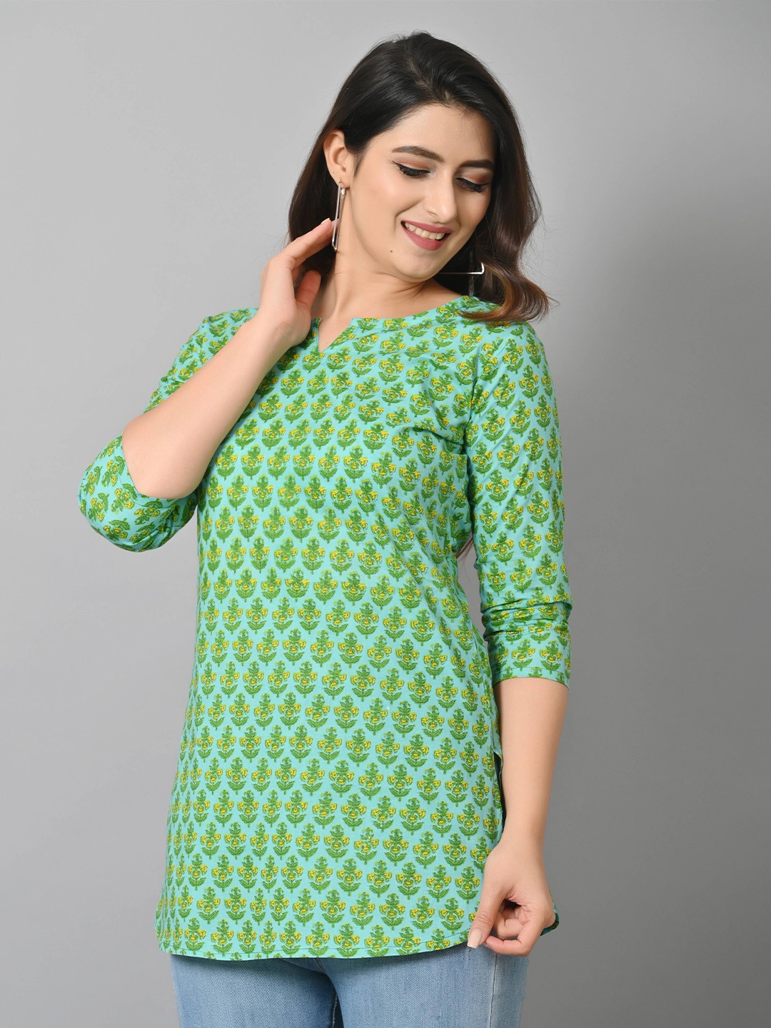 

VASTRAMANIAA Printed Cotton Tunic, Green