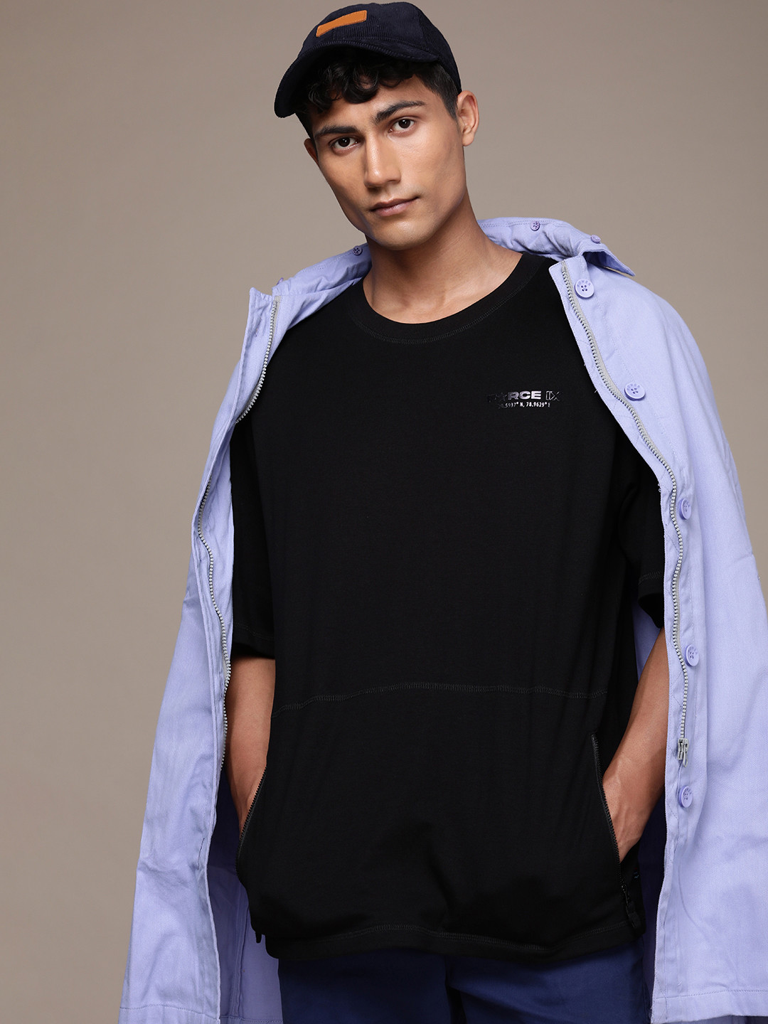 

FORCE IX Men Brand Logo Printed Oversized Drop-Shoulder Sleeves Pure Cotton Loose T-shirt, Black