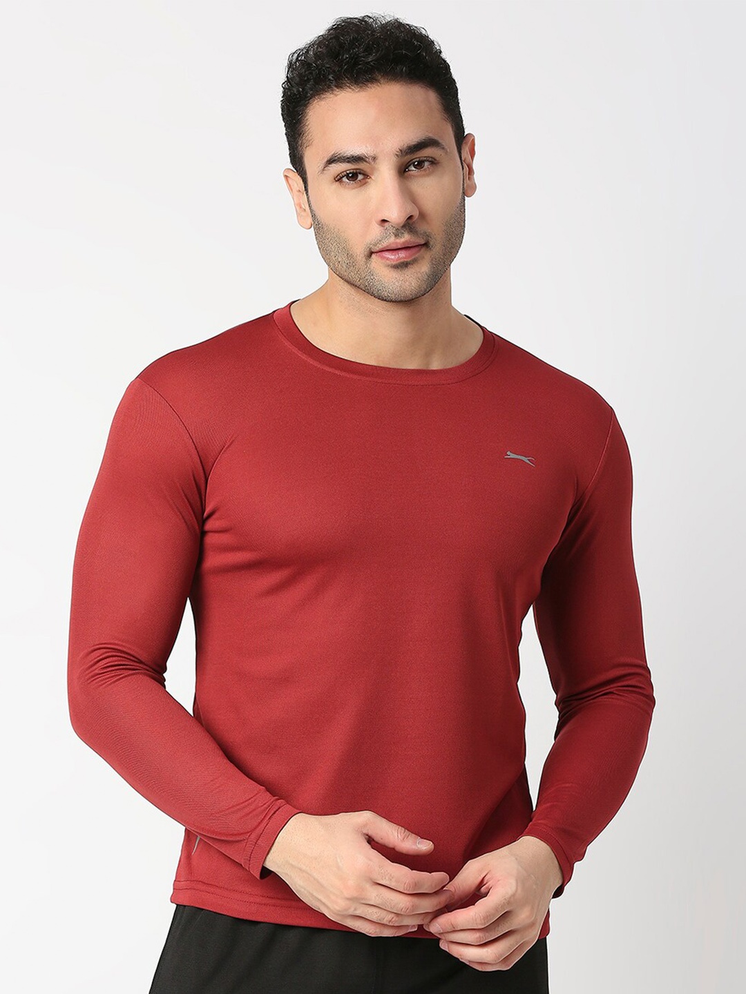 

Black Panther Men Solid Slim Fit T-shirt, Burgundy