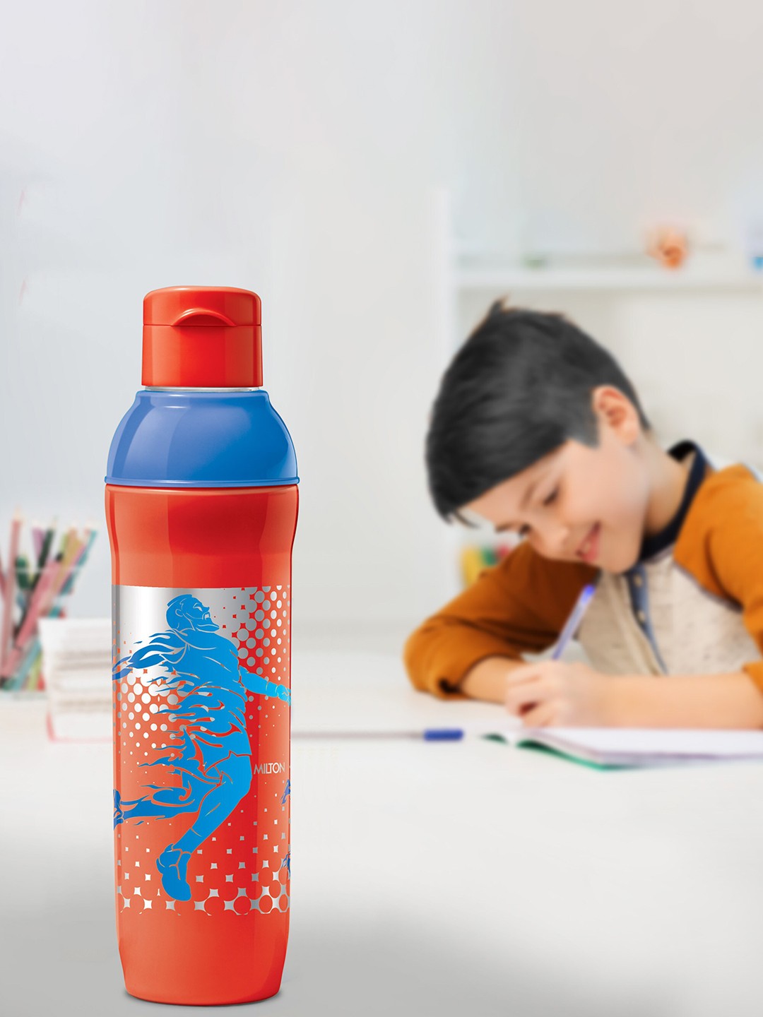 

Milton Kool Active 900 Red Leak-Proof Plastic Insulated Water Bottle 745ML