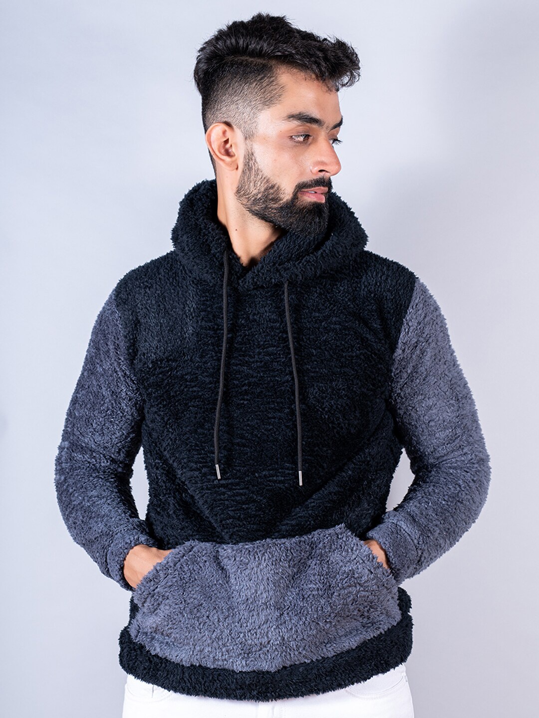 

Tistabene Men Multicoloured Detachable Hood Sweatshirt, Multi