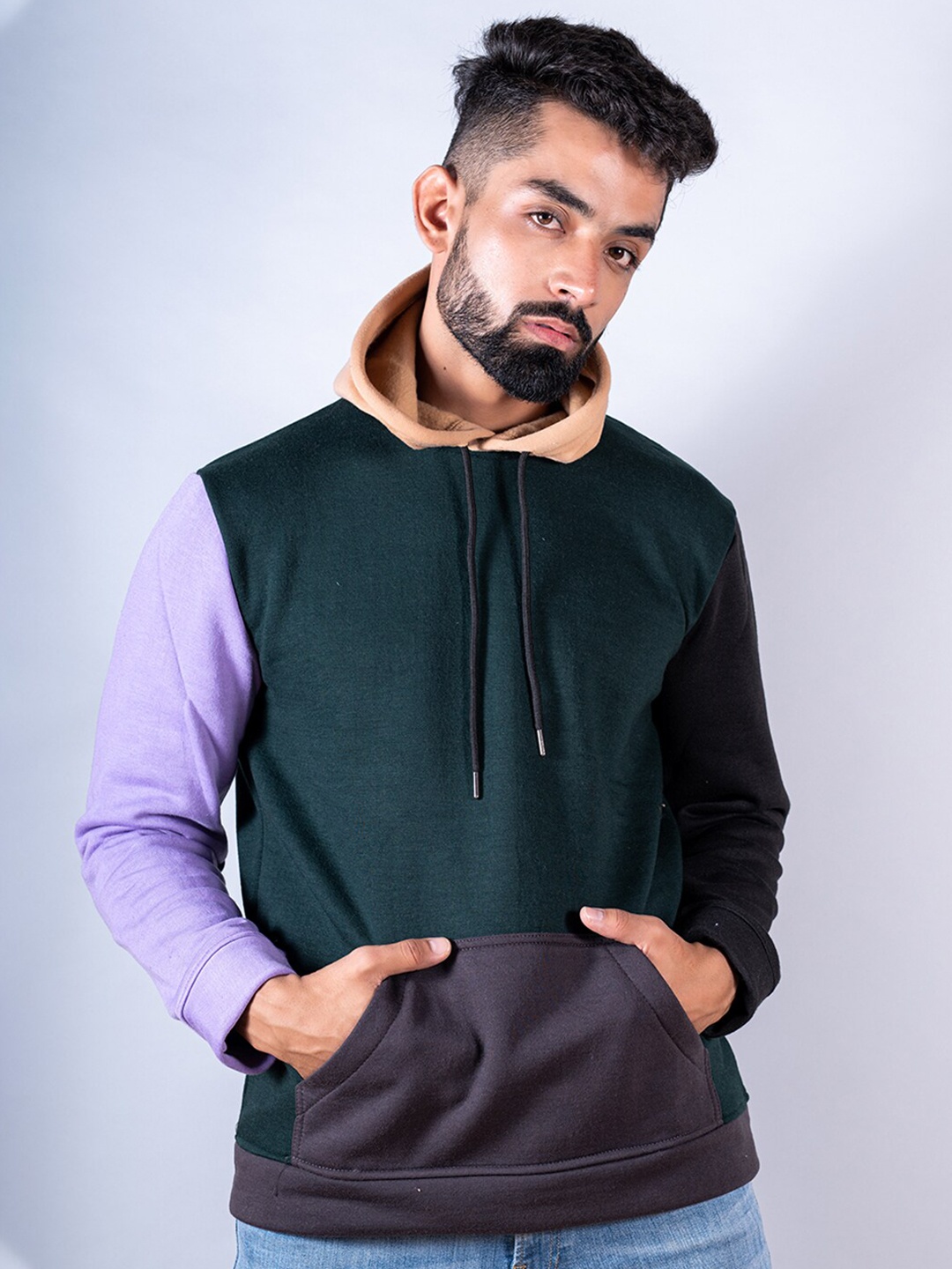 

Tistabene Men Colourblocked Cotton Sweatshirt, Green