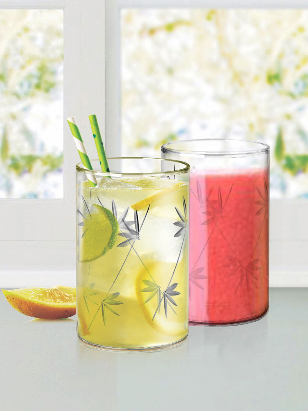 

Treo Vector Borosilicate Decorative Glass Set Of 6 Transparent Flora Tumblers 300 ml Each