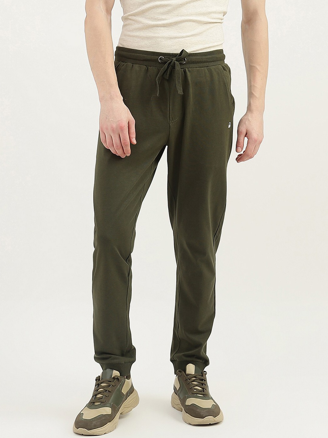 

United Colors of Benetton Men Cotton Joggers, Olive