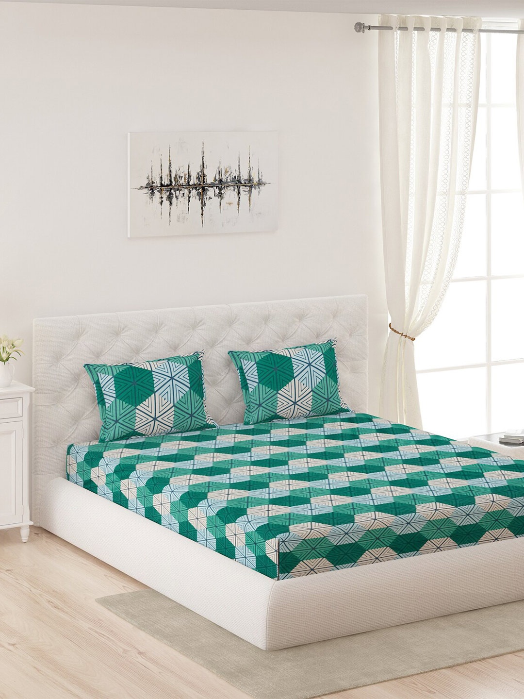 

Moca By Monte Carlo Green & Blue Geometric Printed Cotton 144 TC Queen Bedsheet with 2 Pillow Covers