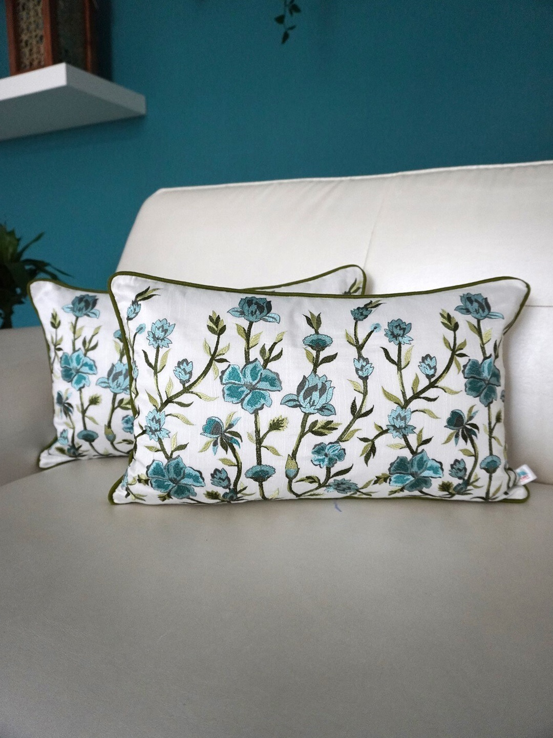 

TARA- Sparkling Homes Blue & White Set of 2 Floral Rectangle Cushion Covers