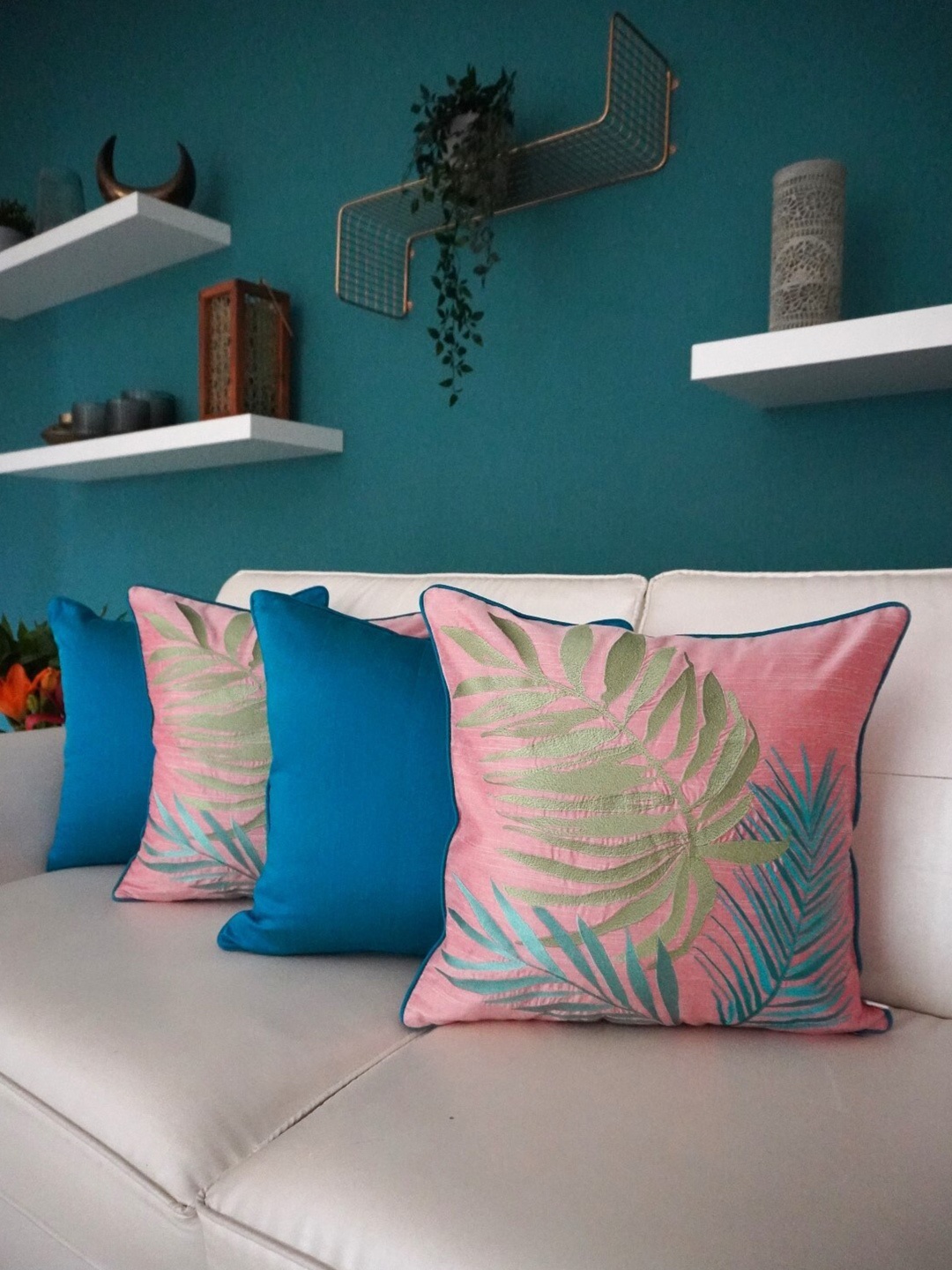 

TARA- Sparkling Homes Pink & Blue Set of 4 Floral Square Cushion Covers
