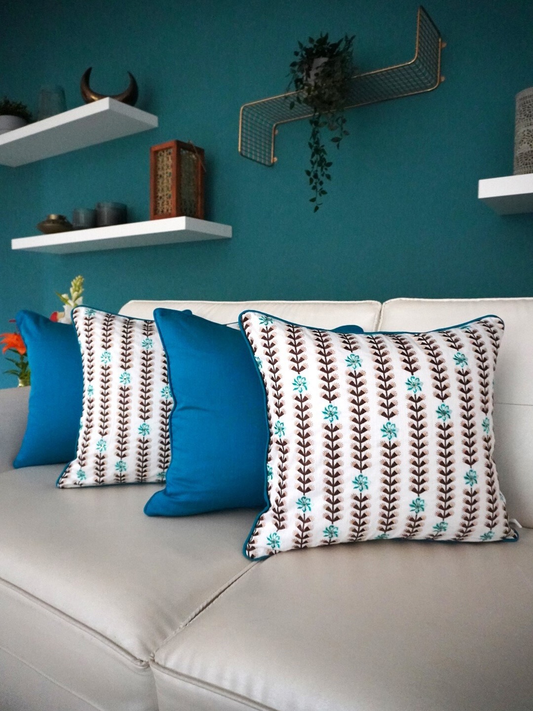 

TARA- Sparkling Homes Blue & White Set of 4 Floral Square Cushion Covers
