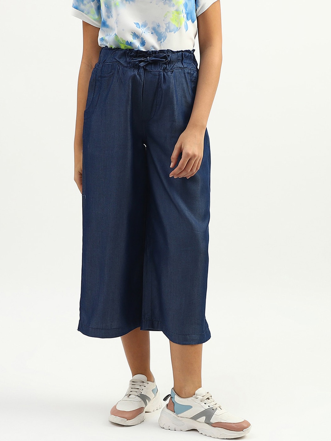United Colors of Benetton Women Straight Fit Trousers, Blue