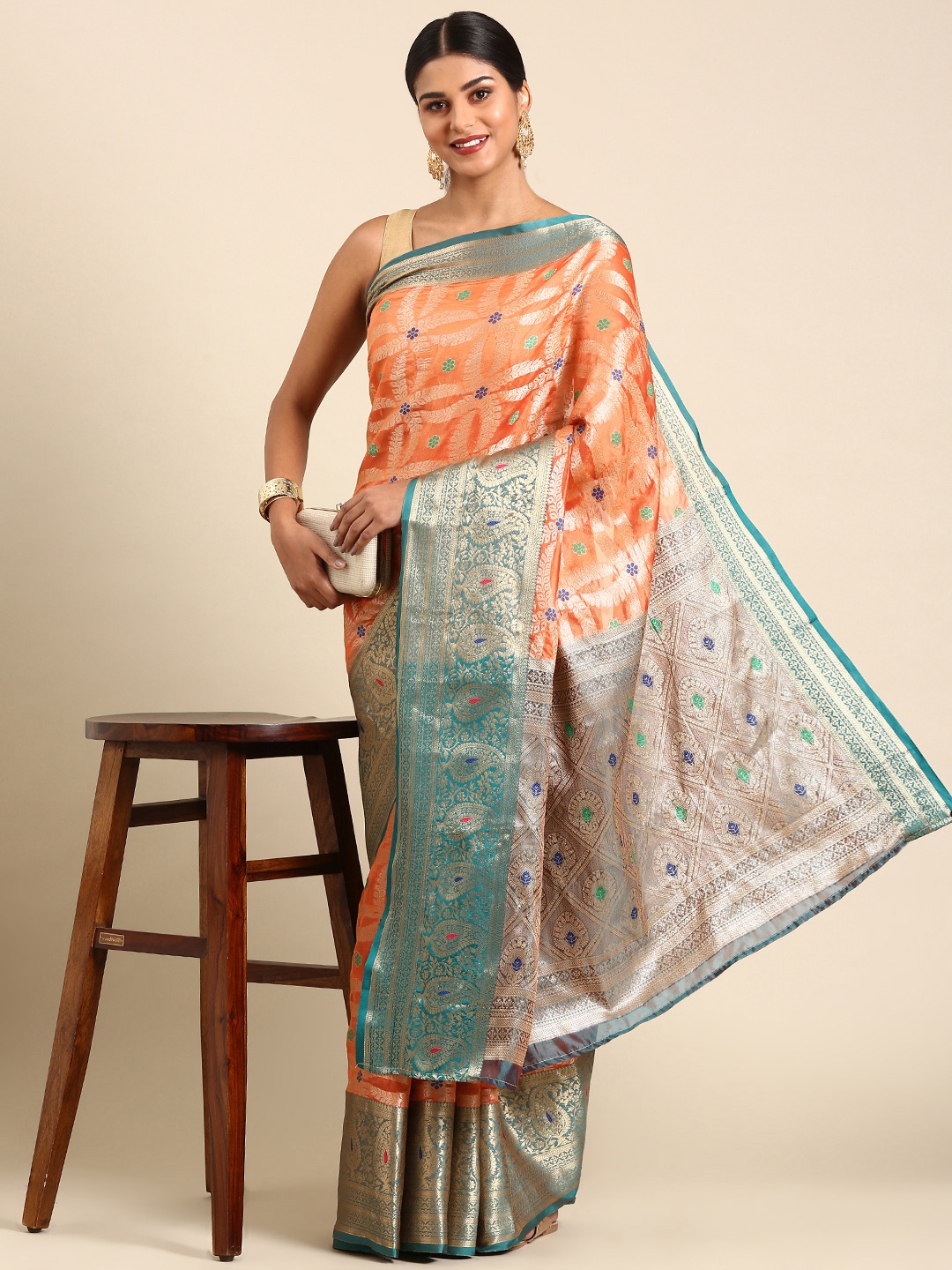 

Anouk Floral Zari Chanderi Saree, Peach