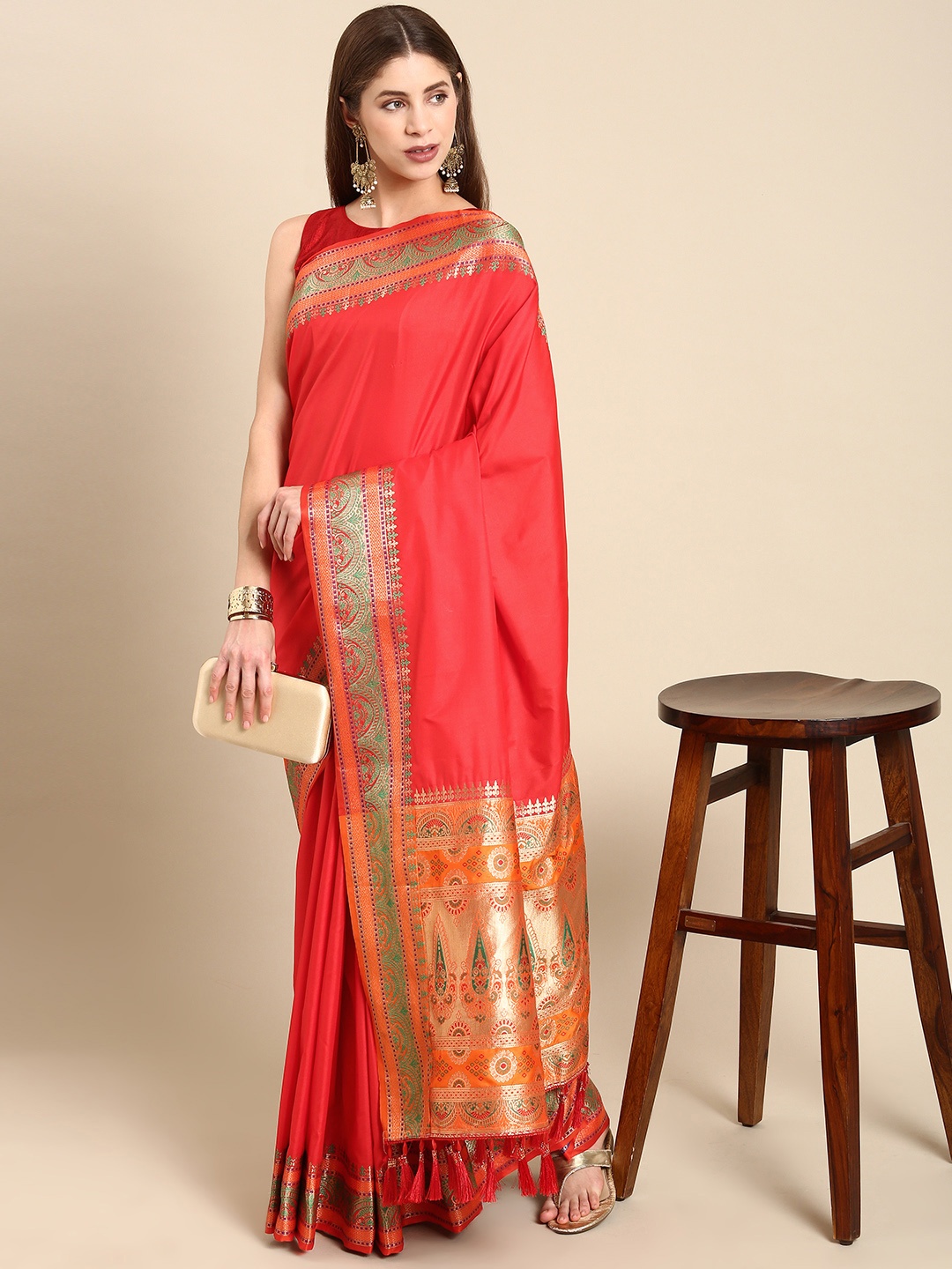 

Anouk Solid Zari Silk Blend Saree, Red